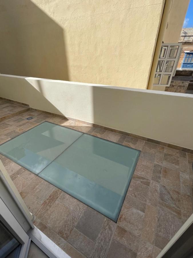 Brand New Appartement Of Two Bedrooms In สลีมา ภายนอก รูปภาพ