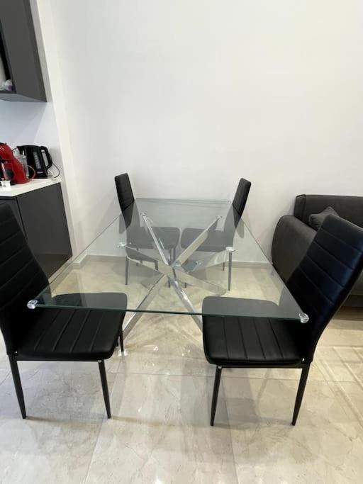 Brand New Appartement Of Two Bedrooms In สลีมา ภายนอก รูปภาพ